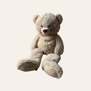 grote beige knuffel beer voor kindertent en bruiloft styling