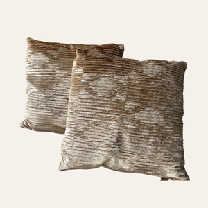 sierkussen velvet goud voor bruiloft lounge styling