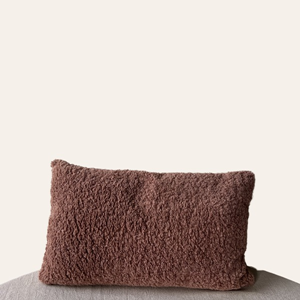 sierkussen teddy bruin voor bruiloft lounge styling