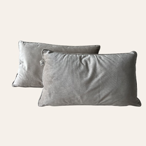 sierkussen velvet grijs voor bruiloft lounge styling