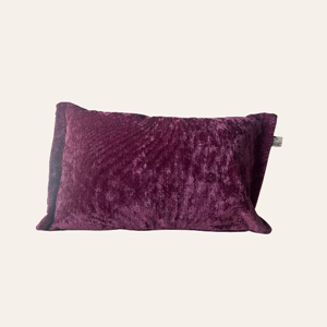 sierkussen velvet paars voor bruiloft lounge styling